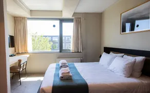 Rooms25 - Room