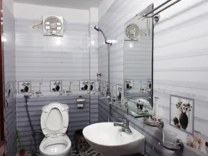 Nha Nghi Son Lam Babe Panorama  - Baño