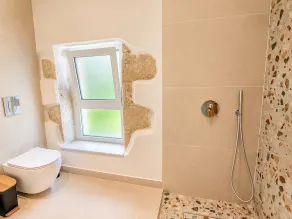 Fragkios Archontiko, 12 min to beach 2BD 4PL 1BA - Badrum
