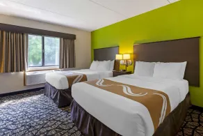 Quality Inn Oshkosh Aviation Park - Rom