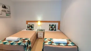 Koola Beach Apartments Bargara - Chambre