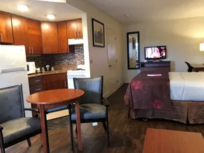 Clarion Pointe Mount Vernon - Burlington - Værelse