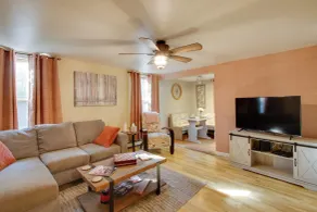 Couple's Glamping Getaway on Bonny Eagle Pond - Interiör