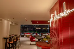 Oakwood Studios Sukhumvit Bangkok - Restaurant