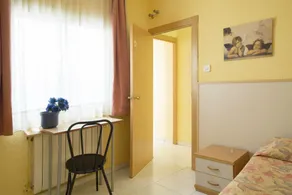 Hostal Alhambra Tarragona - Zimmer