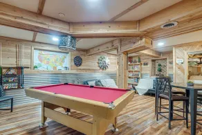 Riverfront Retreat 7 Miles From Ft Leonard Wood - Interior