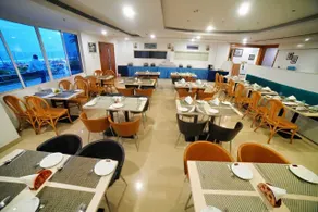 Bay View Hotel Vizag - Restaurant