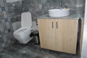 Jalal Palace - Bathroom