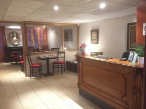 Hôtel du Sud - Réception