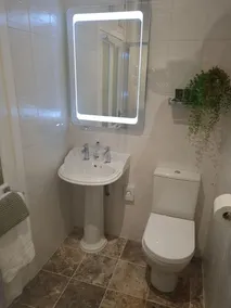 Eagle View Guest House - Baño