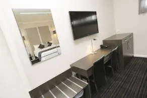 Comfort Inn Deakin Palms - Room