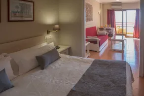 Apartahotel Aguadulce - Chambre