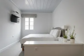Guesthouse Niriides - Rum