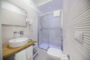 Ossuna Bay Hotel - Bathroom