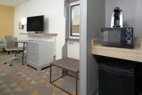 Holiday Inn Raleigh Durham Airport by IHG - Room