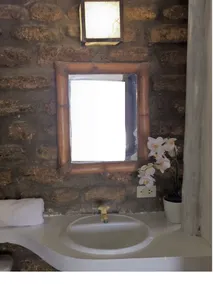 Hotel Puerto Antiguo - Bathroom