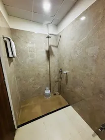 Hotel Nirvana inn - Salle de bain