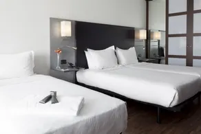 AC Hotel by Marriott Madrid Airport - Chambre