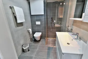 Vienna Lotus Apartments - Banheiro