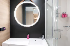 Moxy Plymouth - Salle de bain