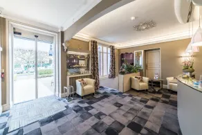 The Originals Boutique, Hôtel Normandie, Auxerre - Réception