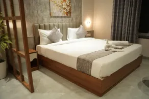 Hotel Regency Grand - Chambre