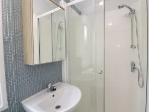 Elm - Baño
