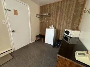 Holiday Motel - Chambre