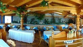 Hotel Chalet Olympia - Restaurante