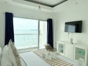 Chateau Du Soleil - Ausblick vom Zimmer