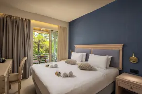 Trees Art Hotel & Suites - Room