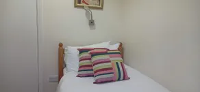 High Tide - Room