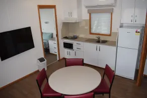 Bega Caravan Park - Habitación