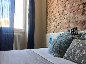 Typical Milanese Flat - Rum