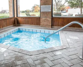 Quality Inn St Marys - Pool