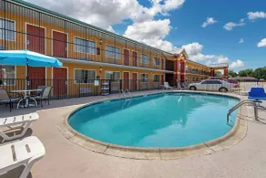 Quality Inn Siloam Springs West - Pool
