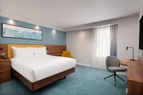 Hampton by Hilton Canterbury - Room