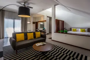 The Aviary Hotel - Room