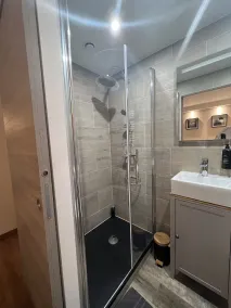 Hotel des 4 Soleils - Badeværelse