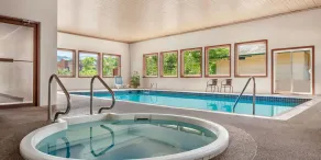 Quality Inn & Suites - Piscine