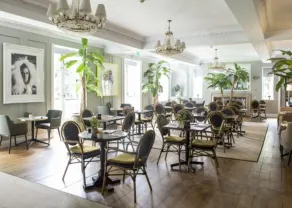 Bush Hotel Farnham - Restaurant