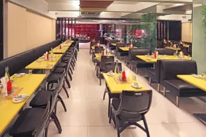 Nestor Hotel, Mumbai - Restaurant