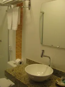Hotel La Brise - Bathroom