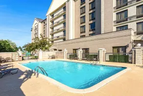 Wyndham Garden Kansas City Airport - Piscine