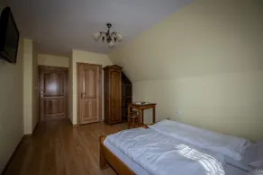 Podhalanski Dworek z Jacuzzi - Room