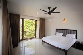 Mistral by the sea - Room