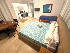 Ventana Va104 at Arecibo 681 Ocean Drive - Habitación