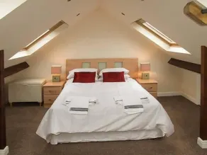 302 Over Lane Cottage - Room