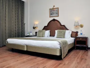 Clarks Avadh - Room