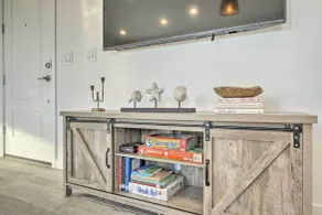 Phoenix Casita: 2 Mi to State Farm Stadium! - Interior